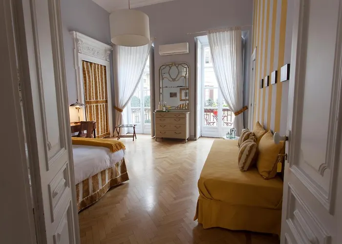 Oda ve Kahvaltı Palazzo Bellini 4*